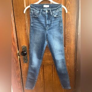 KanCan Signature Jeans